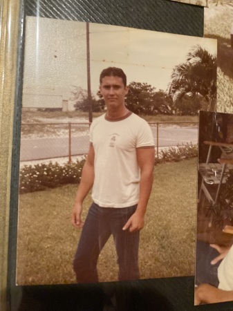 Arturo Martinez's Classmates profile album