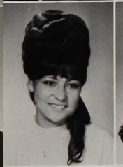 Linda Pallares' Classmates profile album