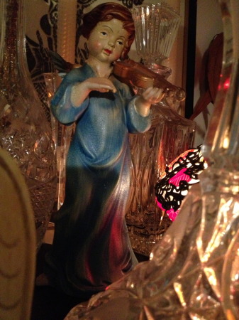 Love collecting vintage Christmas decorations