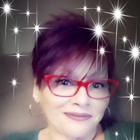 Debbie Hernandez's Classmates® Profile Photo