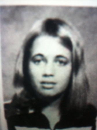 Susan Andrews' Classmates profile album