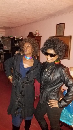 Soul Sistahs (heading to a 70’s party)