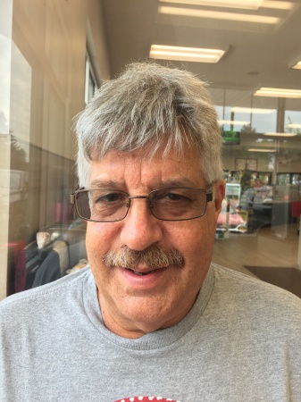 Richard Milnyczuk's Classmates® Profile Photo