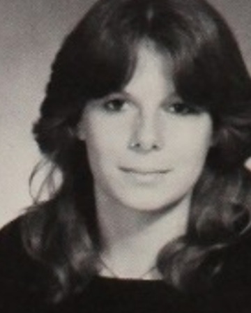 Lisa Phillips' Classmates profile album