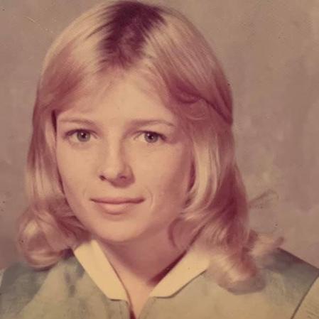 Debbie Helfrich's Classmates® Profile Photo