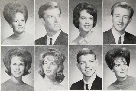 Richard Lewis' Classmates profile album