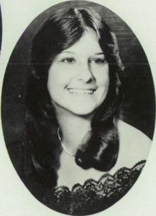 Carolyn Jarvis' Classmates profile album