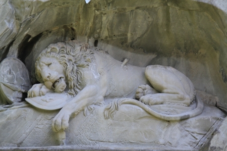 THE DYING LION MONUMENT