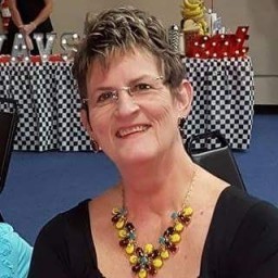 Karen Averett's Classmates® Profile Photo