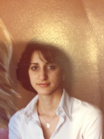 Lisa Silverman's Classmates profile album