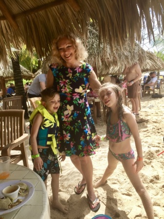 Having fun with family in Cozumel