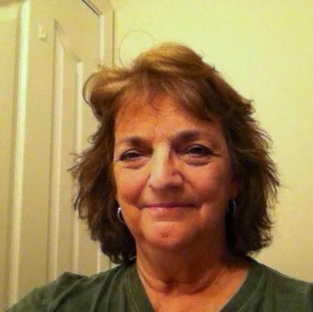 Vicki Mundy's Classmates® Profile Photo