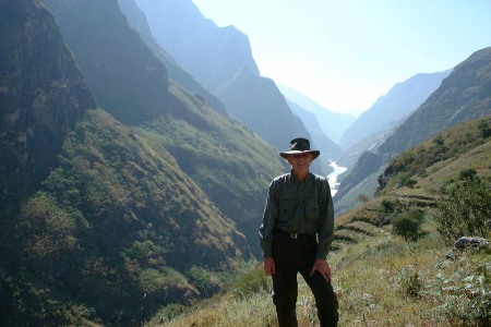 2003, Tiger Leaping Gorge, Yunnan, China