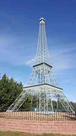 The Eifel tower in Paris