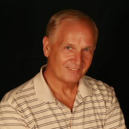 Gary Logue's Classmates® Profile Photo