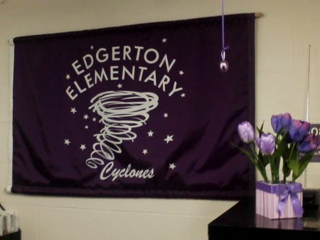 Edgerton Elementary School Logo Photo Album