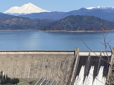 The three Shasta Shasta, dam, Shasta, Lake, an