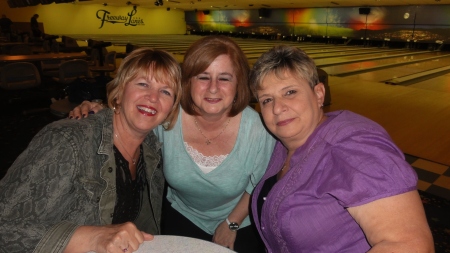 Sherrie Krann's album, Night out with classmates!