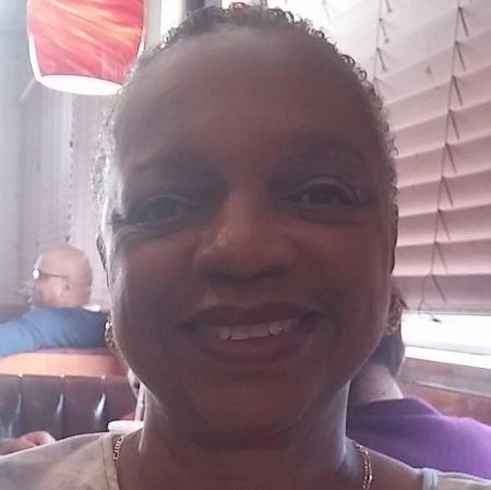 Carol Lampkins's Classmates® Profile Photo