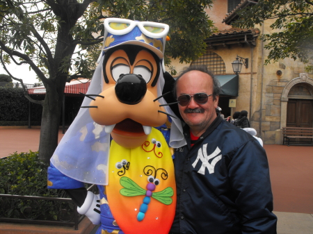 Goofy and David at Tokyo DisneyWorld