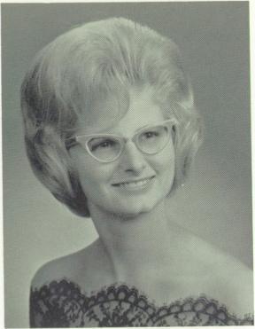 Linda Hutchinson's Classmates profile album