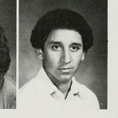 Robert Davis' Classmates profile album