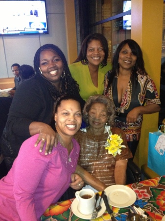 Moms 80th/ RIH Mother At Lucille's Fox Hills 