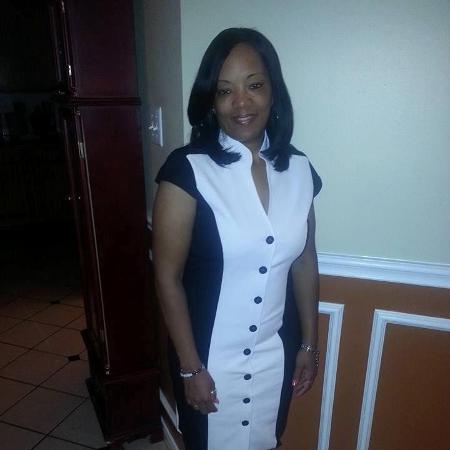 Valerie Wilson-Daniels's Classmates® Profile Photo