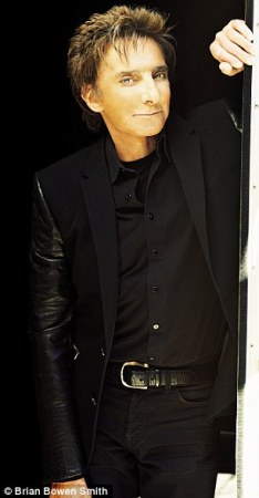 Barry Manilow 2011