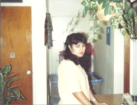 Mi Esposa  April 1986