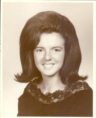 Wanda Williamson's Classmates profile album