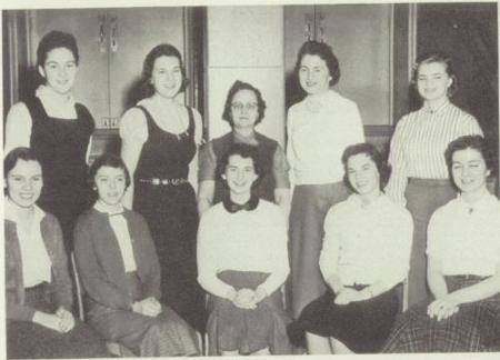 Linda Moulton's Classmates profile album