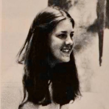 Suzanne Taggart's Classmates profile album