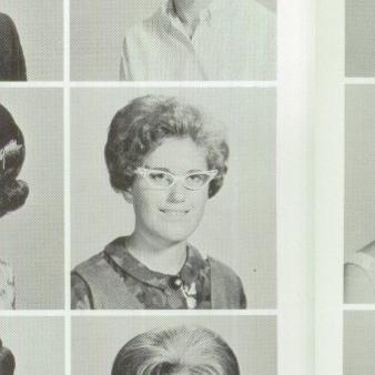 Marcia Boggess' Classmates profile album