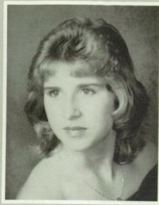 Lisa Beckers' Classmates profile album