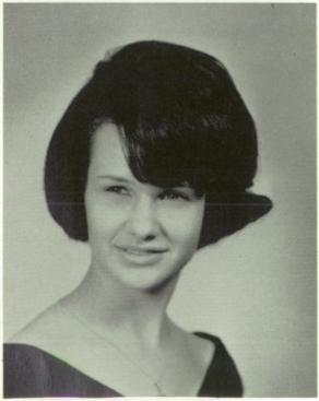 Betty du Bois' Classmates profile album