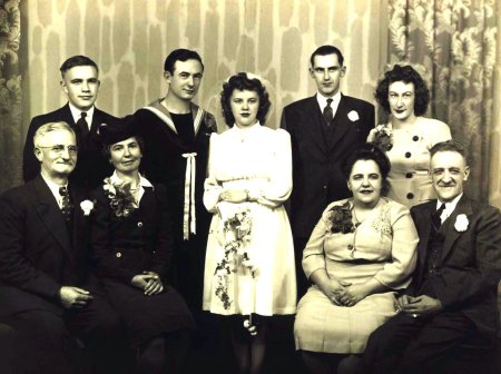 1946 grandparents-parents-great uncles-aunts