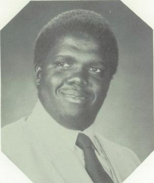 Glenn Washington's Classmates profile album