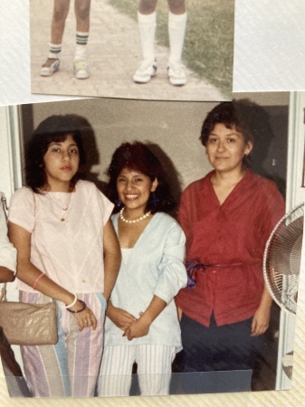 LETICIA Perez's Classmates profile album