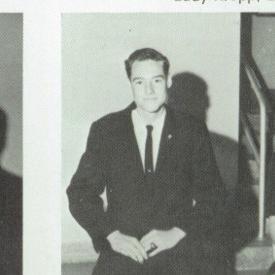 Larry Thomas' Classmates profile album