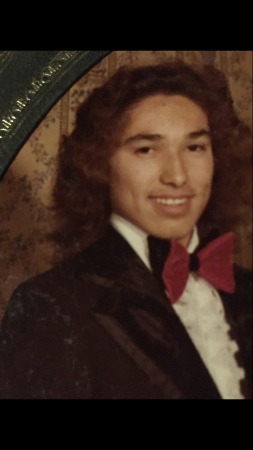 Robert Gomez's Classmates profile album