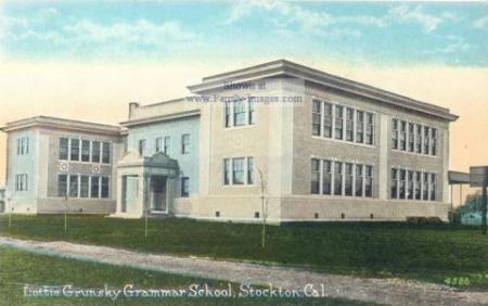 Grunsky Elementary School Logo Photo Album