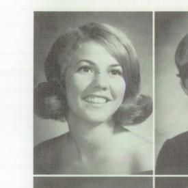 Gloria Brooks' Classmates profile album