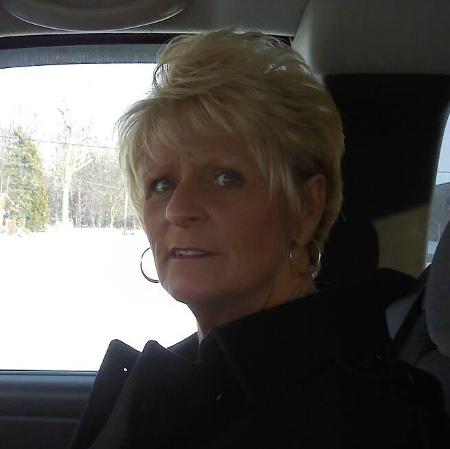 debbie damron's Classmates® Profile Photo