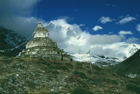 Stupa and Mt. Everest (November 1996)