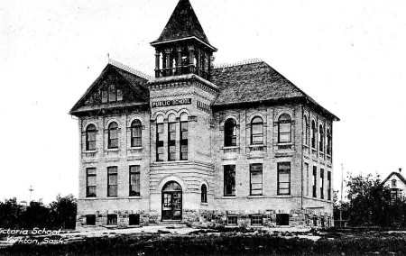 Victoria Public School - c.1916