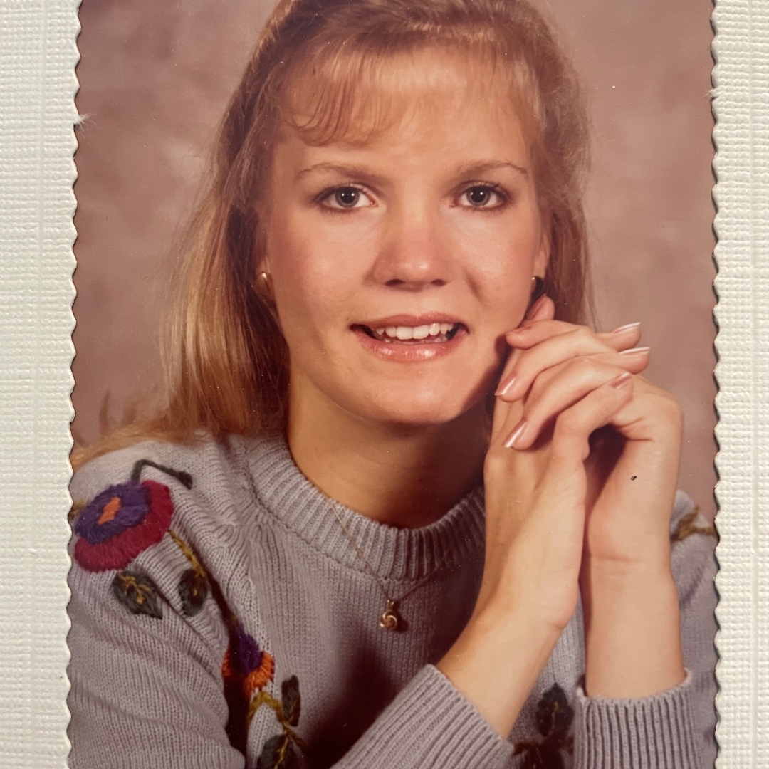 Suzanne Mark's Classmates profile album