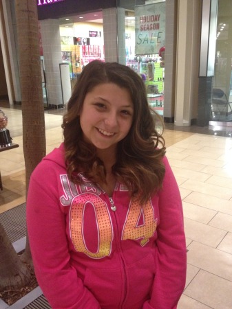 Sarah after new hair curler at the mall