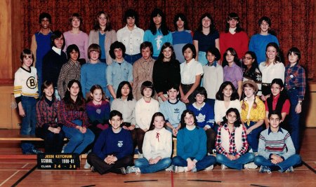 Lisa Young's Classmates profile album