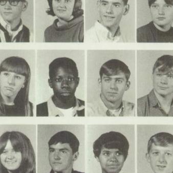 Arthur Mitchum's Classmates profile album